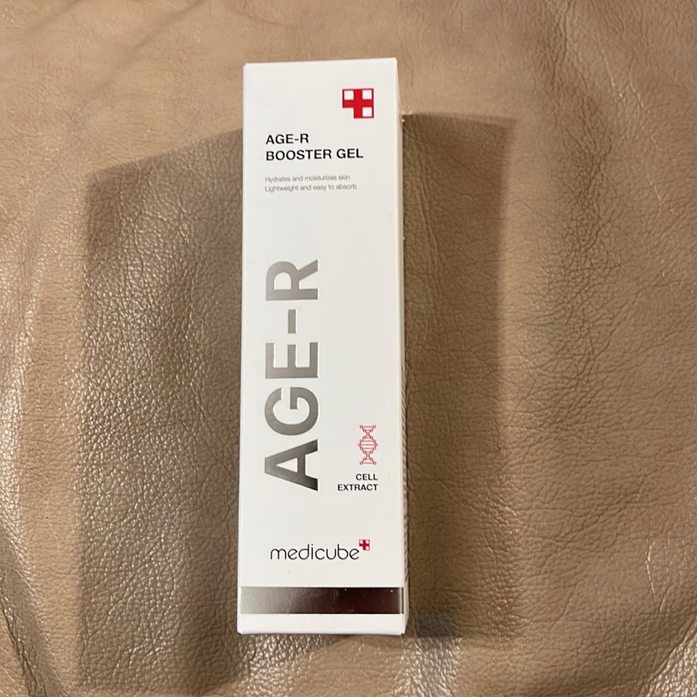 Medicube Age-R booster gel, brand new.